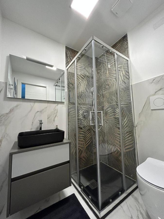 Casa Vacanze 1702, Con La Camera Matrimoniale Con Il Bagno Privato E Un Soggiorno Comune Milano Dış mekan fotoğraf