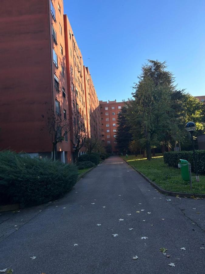 Casa Vacanze 1702, Con La Camera Matrimoniale Con Il Bagno Privato E Un Soggiorno Comune Milano Dış mekan fotoğraf